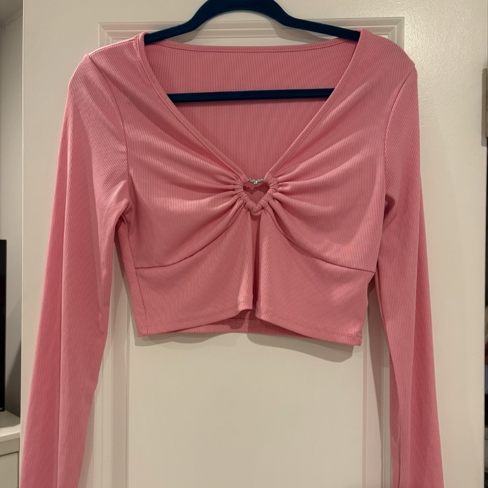 Ribbed Knit Heart-Ring Crop Top